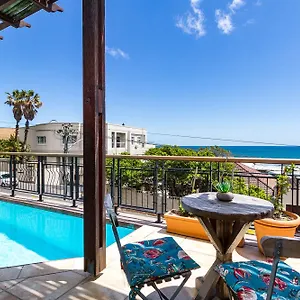Primi Royal Hotel
